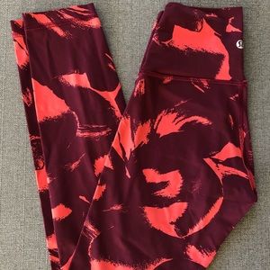 New! lululemon Wunder Train Everlux 23” - Size 4